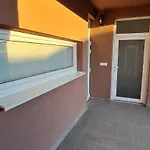 Domcek 22 杜丁西