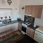 Domcek 22 *