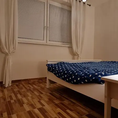 Nyaraló Domcek 22 *